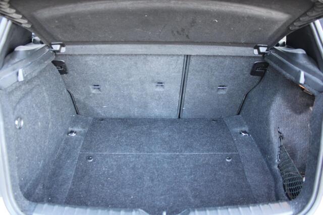 BMW 1-SERIE 118i Edition M Sport Shadow High Executive