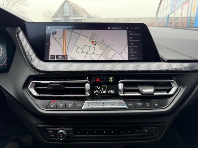BMW 1-SERIE 118I 140pk Automaat Panodak Navi Camera Leer Led Airco(ECC)