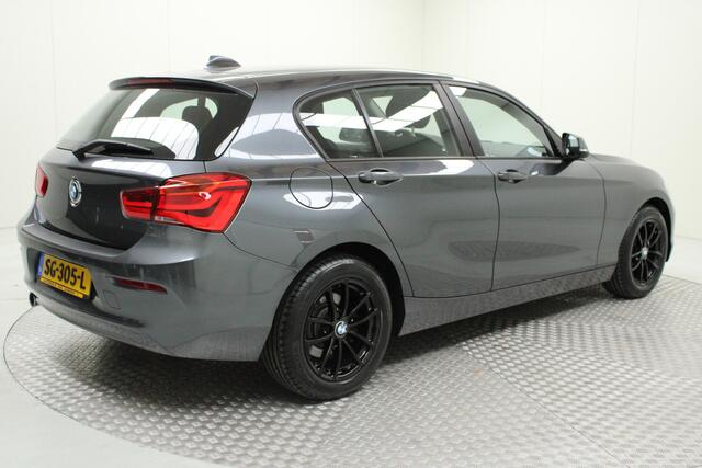 BMW 1-SERIE 118i Corporate Lease Executive | automaat | climate control | navi fullmap | afn. trekhaak | pdc achter | keyless | bluetooth | cruise