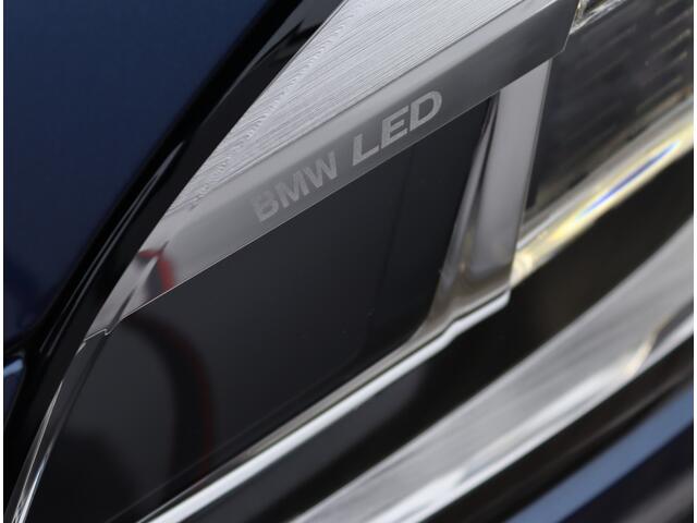 BMW 1-SERIE 118i Business Edition | Sportline | Navigatie | Sportstoelen | Org. NL