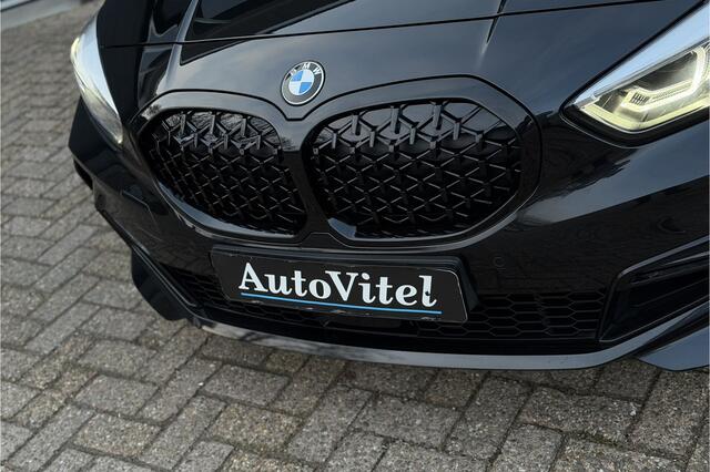 BMW 1-SERIE 118i M-Sport | Stoelverwarming | Live Cockpit Prof. | Carplay | PDC V & A