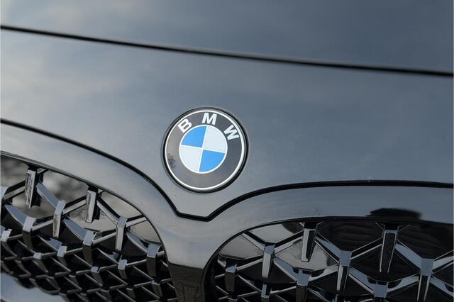 BMW 1-SERIE 118i M-Sport | Stoelverwarming | Live Cockpit Prof. | Carplay | PDC V & A