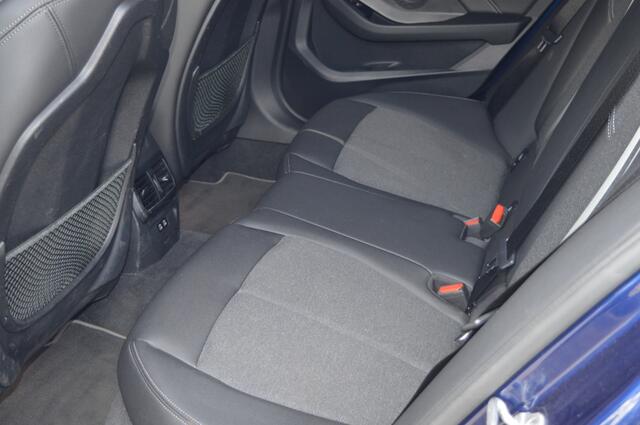 BMW 1-SERIE 118i Executive | AUT - VRT.DASH - BLACKLINE