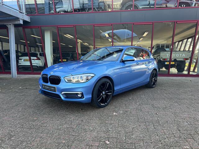 BMW 1-SERIE 118i Corporate Lease Executive | CC | Camera | Sportstoelen | PDC | Winterwielen |