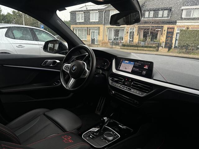 BMW 1-SERIE 128ti M Sport Automaat/Stoelverwarming/Navi/Tel/Parkeerhulp.