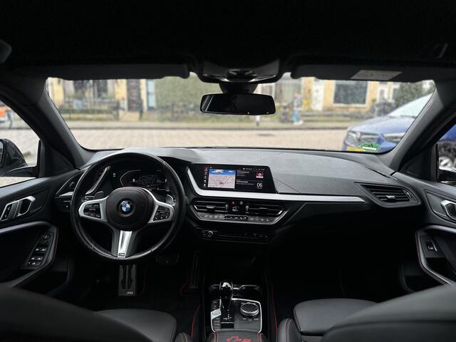 BMW 1-SERIE 128ti M Sport Automaat/Stoelverwarming/Navi/Tel/Parkeerhulp.