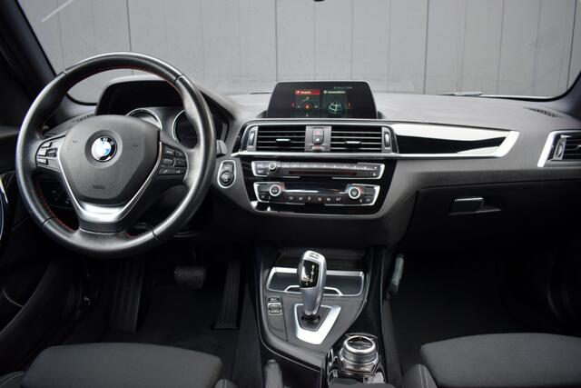 BMW 1-SERIE 118i Automaat Sport Line Shadow Executive LED | Full Map Navi | Sportstoelen | ECC | Volledig Onderhouden!!