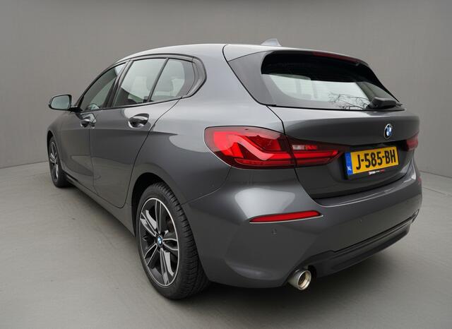 BMW 1-SERIE 118i High Exe Edition 140pk, Navi | Sport-Leder