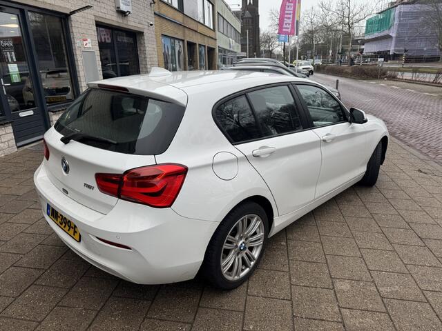 BMW 1-SERIE 116i 5Drs Airco Navi Led Xenon M Wielen NAP