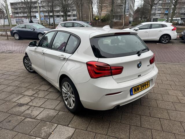 BMW 1-SERIE 116i 5Drs Airco Navi Led Xenon M Wielen NAP