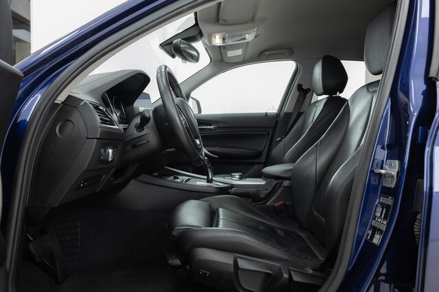 BMW 1-SERIE 118i High Executive, Sport Line, Uniek! LCI, Navi, Keyless, Leer, Automaat!