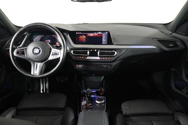 BMW 1-SERIE 118i High Executive Edition Clima | DAB | LED | Carplay | Leder | Cruise.