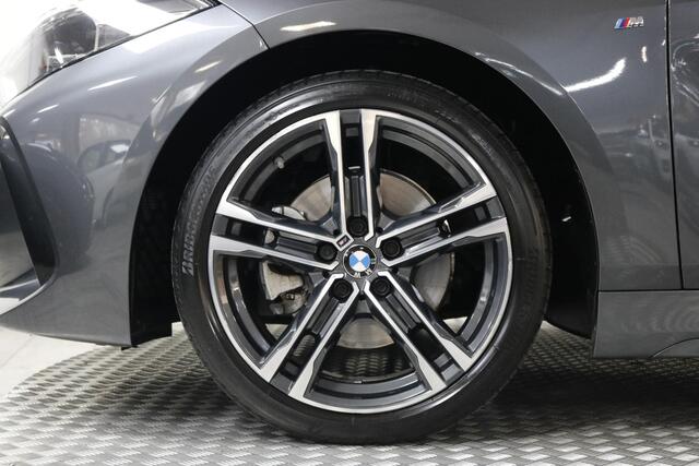 BMW 1-SERIE 118i High Executive Edition Clima | DAB | LED | Carplay | Leder | Cruise.