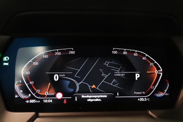 BMW 1-SERIE 118i Business Edition Plus | Camera | Climate control | 18"Lichtmetaal | Sport Line |