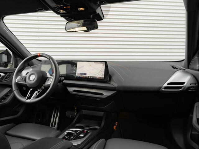 BMW 1-SERIE M135 xDrive - Pano - Memoryzetel - Harman Kardon