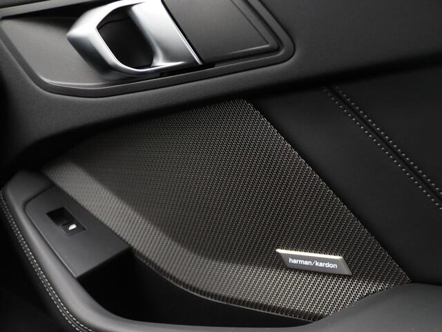 BMW 1-SERIE 120 M Sportpakket | Premium Pack | Stuurwielrand Verwarmd | Comfort Access | Panoramadak | Driving Assistant | Parking Assistant | Harman Kardon | 18'' | Ekris Selection