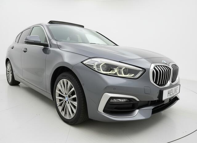 BMW 1-SERIE 118i 136PK AUT. HIGH EXECUTIVE TREKHAAK/LEDER/PANORAMADAK