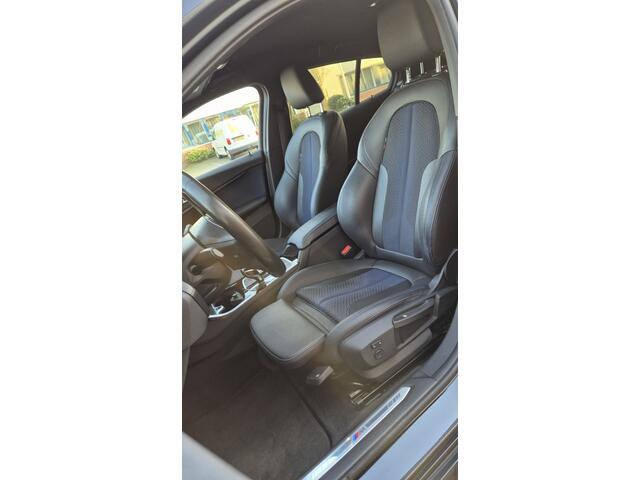 BMW 1-SERIE 118i H.EXE AUT M-SPORT CARPLAY LEER NAVI INRUIL MOG!!!!