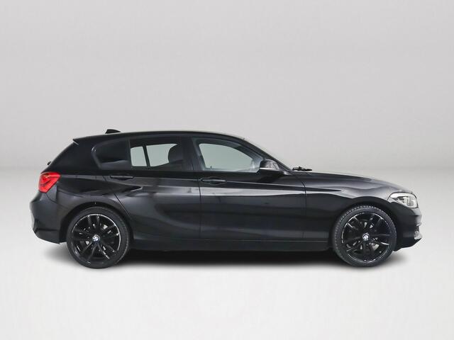 BMW 1-SERIE 118i Aut. Corporate Lease High Executive | Schuif-/kanteldak