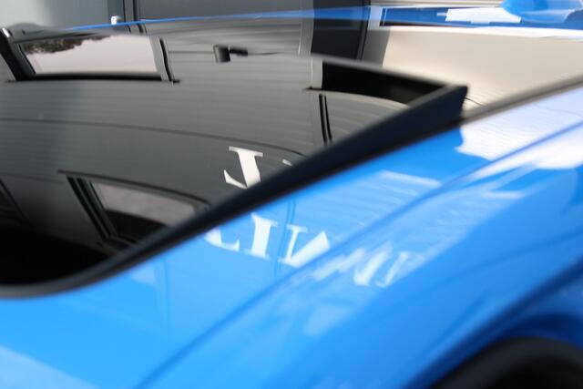 BMW 1-SERIE 118i High Executive M Sport 17 inch - Schuif kanteldak -Hooglans zwarte delen - Goed onderhouden Schuif kanteldak