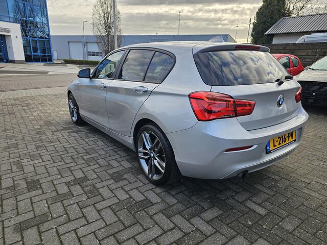 BMW 1-SERIE 118i High Executive