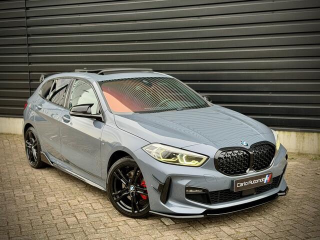 BMW 1-SERIE 118i M-PERF. M135 PANO|SCHAALSTOEL|H/K|HUD VOL!
