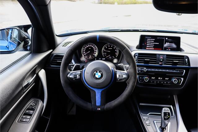 BMW 1-SERIE M140i High Executive **Sp.leder/Carplay/Alcantara stuur/BMW-Led**