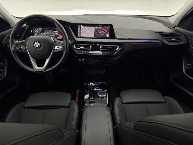 BMW 1-SERIE 118i Executive Edition 141PK | Virtual | Sfeer | Clima | Carplay | Cruise | Parkeersens.