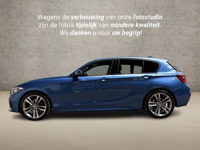 BMW 1-SERIE 118i M Sport Line Shadow Automaat (NAVIGATIE, M PAKKET, VIRTUAL COCKPIT, STOELVERWARMING, SPORTSTOELEN, ZWART HEMEL, GETINT GLAS, PARKEERSENSOREN, NIEUWSTAAT)