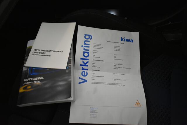 BMW 1-SERIE 118i High Executive M-Sport Kuipstoelen PDC Virtual Cockpit