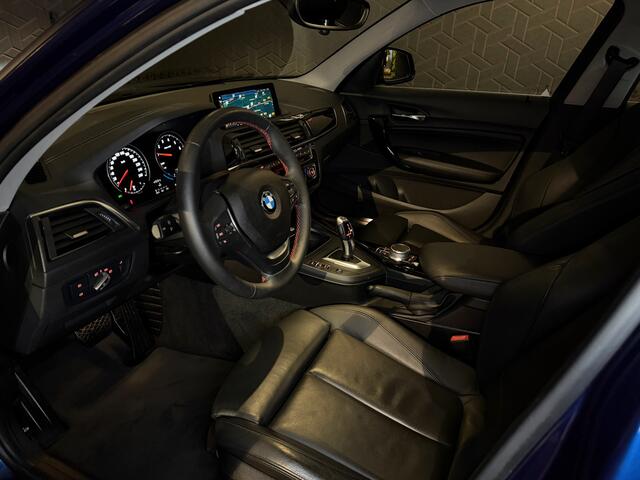 BMW 1-SERIE 118i High Exe | Sport-Line | Leder | Gr Navi | Camera