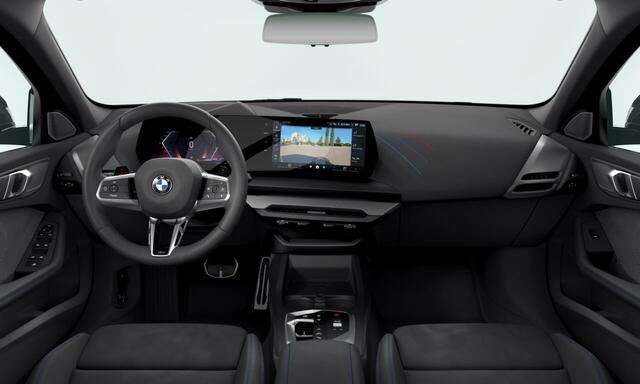 BMW 1-SERIE 120 | M-Sport Pro | 19'' | Panorama. | Harman/Kardon | Head-Up | Park. Plus | Verlichte grille | Comf. Acc. | Stuur + stoelverw. |