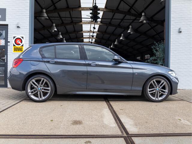 BMW 1-SERIE 118i Edition M Sport Shadow Executive *1ste EIG* *AUT | Leder | Keyless | Stoelverwarming | LED | Camera | Clima | Cruise | Navi*