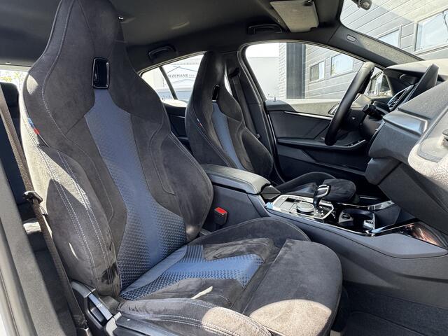 BMW 1-SERIE 118i High Executive Edition M-Sport Dealer OH | Navi | ACC | Carplay | Sfeer | ¤19.900,- incl. BTW