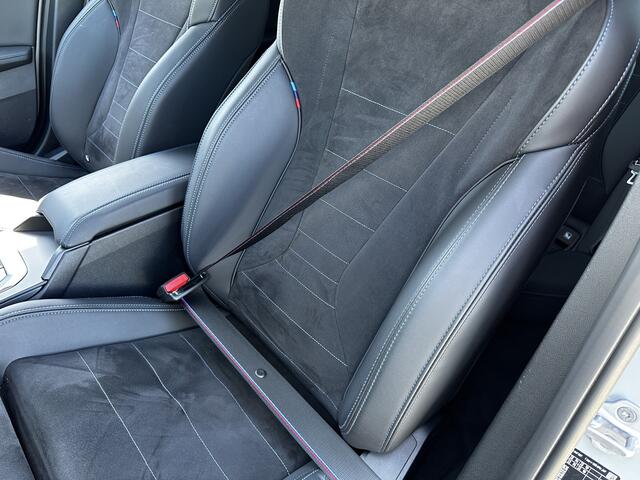 BMW 1-SERIE 120 M Sport Design Edition |HARMAN/KARDON|CARPLAY|360 CAMERA|HUD|LM VELGEN 18''|ACC|BMW LED|