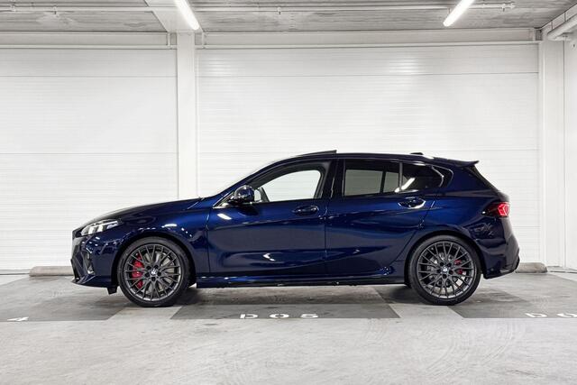 BMW 1-SERIE 120 | M-Sport Pro | Innovation Pack | Driving Assistant | Parking Assistant Plus | Harman/Kardon | Panoramdak | Comfort Access