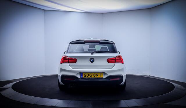 BMW 1-SERIE 125iA High Executive