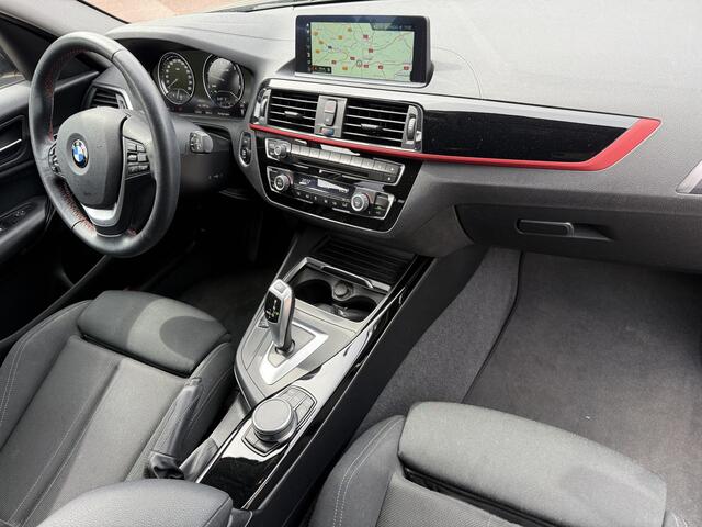 BMW 1-SERIE 118i Sport Line Aut., Clima | Navi | Pdc