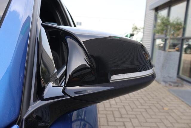 BMW 1-SERIE 116i High Executive M-Sport | Alcantara Sport | H&K | Stoelverw | Navi | Cruise | LED | Bots | PDC