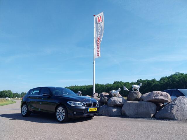 BMW 1-SERIE 116d AUTOMAAT Executive XENON NAVI CRUISE ECC TREKHAAK
