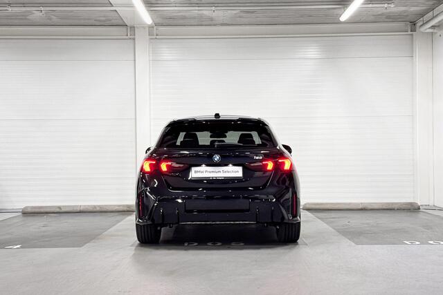 BMW 1-SERIE 120 | M-Sport Pro | Panoramadak | Harman/Kardon | Stoelverwarming | Driving Assistant Plus | Huisselectie