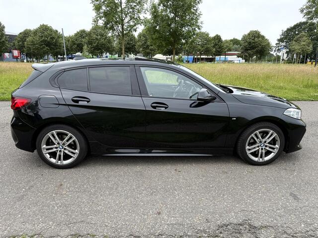 BMW 1-SERIE 116i Executive M Sport |VIRTUAL|PANO|LED|CLIMATE