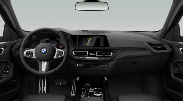 BMW 1-SERIE 118i | M-Sport | 18'' | Camera | Stoelverw. | Getint Glas | HiFi