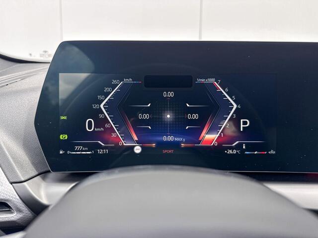 BMW 1-SERIE 120 M Sport | Panoramadak | Harman-Kardon | Comfort Access |
