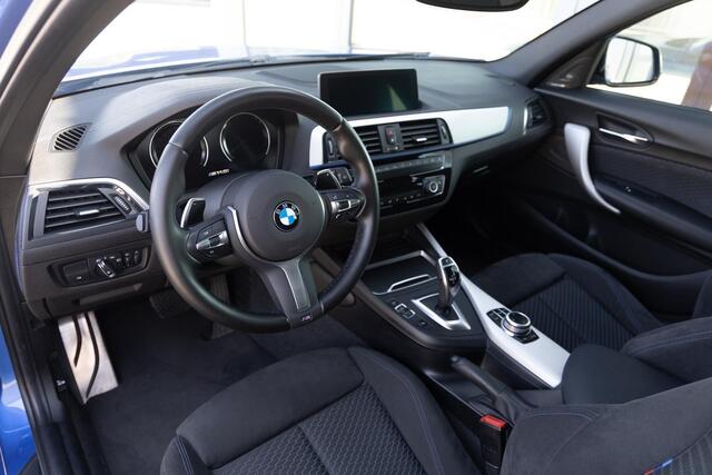 BMW 1-SERIE M140i Edition Shadow Executive | 53.000KM | 1e Lak | H/K | Navi Prof | Adap. M Onderstel