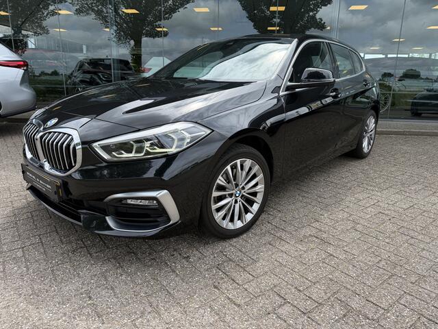 BMW 1-SERIE 118i Business Edition Plus ** Automaat ** Leder ** Carplay ** Stoelverwarming Alarm klasse 3 ** NL auto ** NAP!!