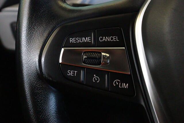 BMW 1-SERIE 118i Business Edition Automaat | NAVI | CLIMA | PDC V+A | CRUISE | VIRTUAL COCKPIT |