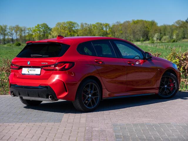 BMW 1-SERIE 128ti Automaat M-Pack Pro 265pk | H&K Surround Sound | Stuurverw