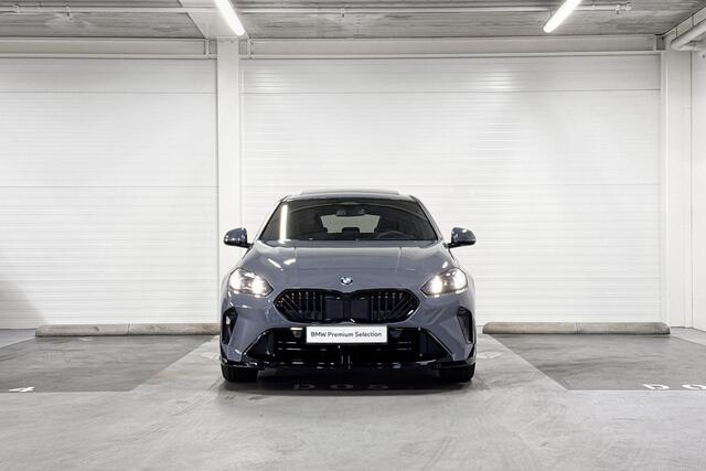 BMW 1-SERIE 120 M Sport Design Edition | M-Sport Pro | Premium Pack | Harman/Kardon | Comfort Access | Panoramadak