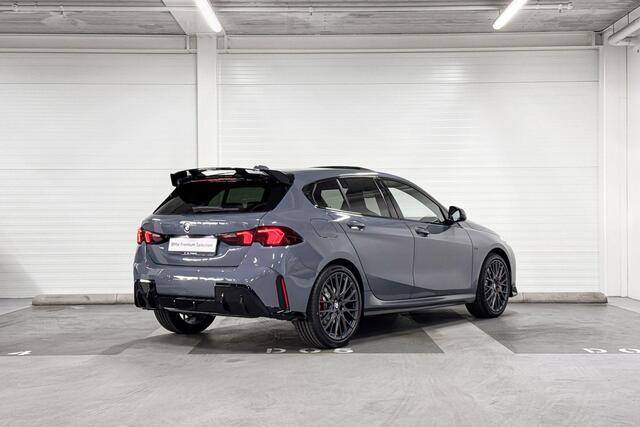 BMW 1-SERIE 120 M Sport Design Edition | M-Sport Pro | Premium Pack | Harman/Kardon | Comfort Access | Panoramadak